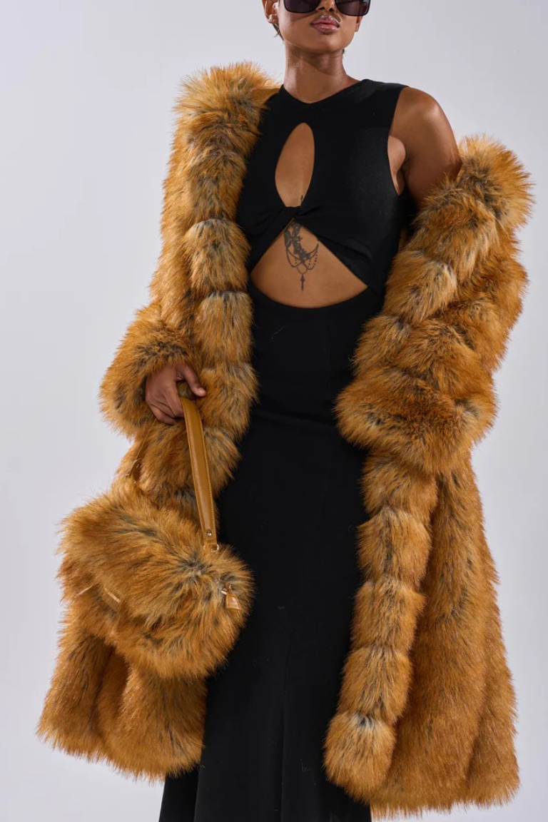 OLD MONEY FAUX FUR COAT