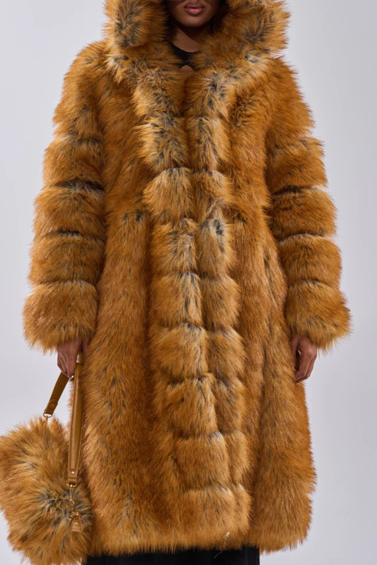 OLD MONEY FAUX FUR COAT
