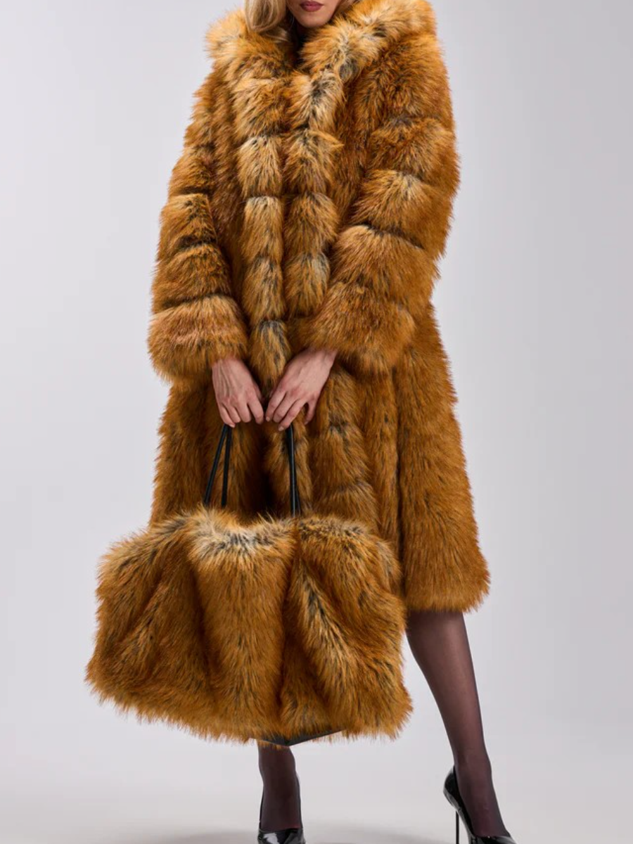 OLD MONEY FAUX FUR COAT